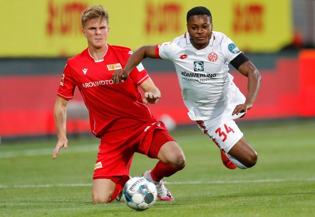 和严格自律 和严格自律