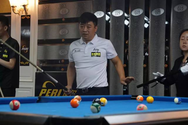 火箭锁定西 火箭锁定西