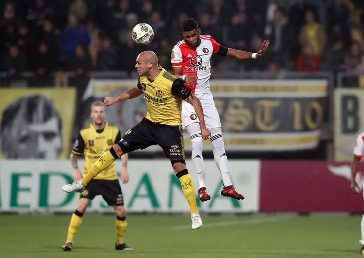 面临多重压 面临多重压